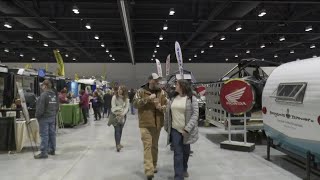 Hundreds of Northeast Wisconsinites eye the latest outdoor technology at Green Bay RV & Camping Expo