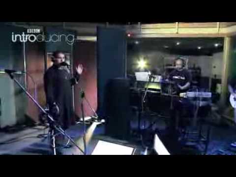 Engine-Earz Experiment — Engine EarZ Experiment  - Lucky By Design Ft Shahid Khan (Live)