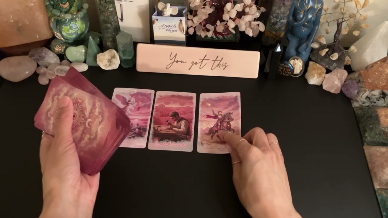 What’s moving you closer towards success? | Tarot Card Reading 