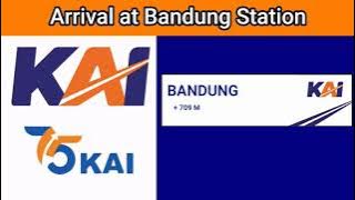 Announcer KA Tiba di Stasiun Bandung