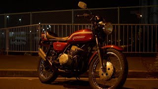【ドキュメンタリー】Kawasaki MachとC72の音を響かせ夜の横浜を走る