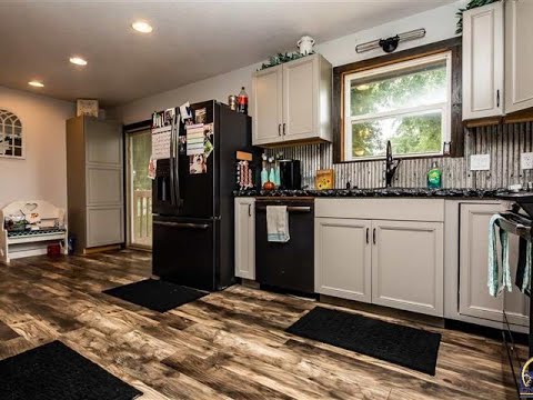 424 Cherokee Drive, Holton, KS home video tour