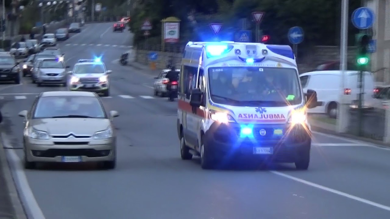 [HELLO] Ambulanza 1-836 Croce Azzurra Vallecrosia + Automedica ALFA-1