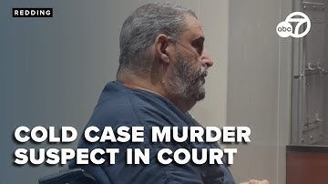 Verdachte van moord in 1984 verschijnt voor de rechter terwijl beide partijen proberen een overee...