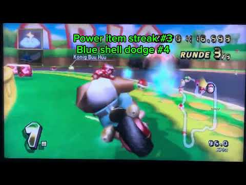 MKW Highlights Part 6 - Lucky moments on GCN Mario Circuit with item rain