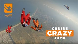 Cruise crazy jump - Team Skydive Dubaï training in Skydive Empuriabrava