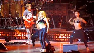 Shakira - Loca СКК 22.05.2011