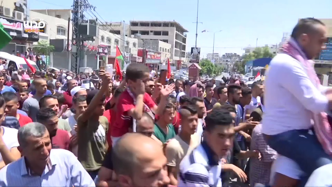 تشييع جثمان الشهيد أركان مزهر في مخيم الدهيشة