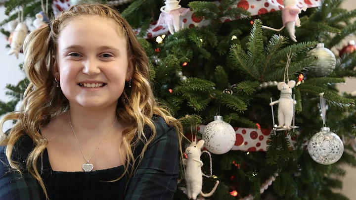 Brooklyn Groves - Rockin Around the Christmas Tree...