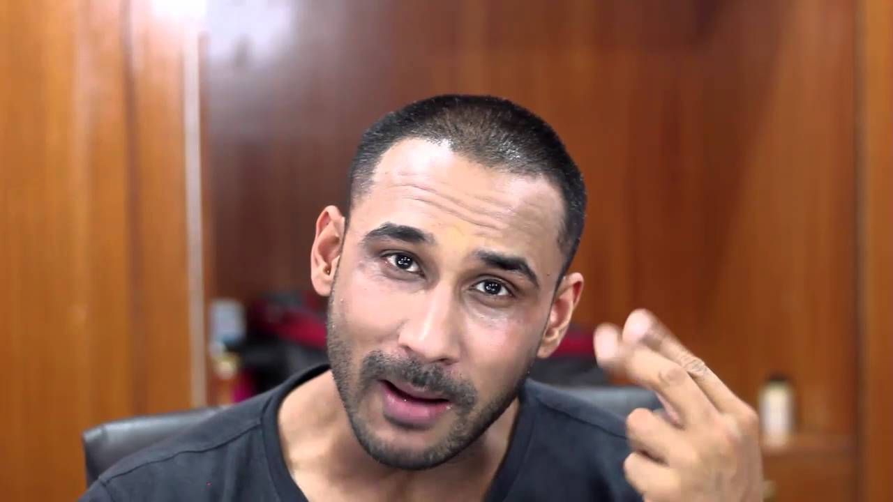 Can weight training stunt your height