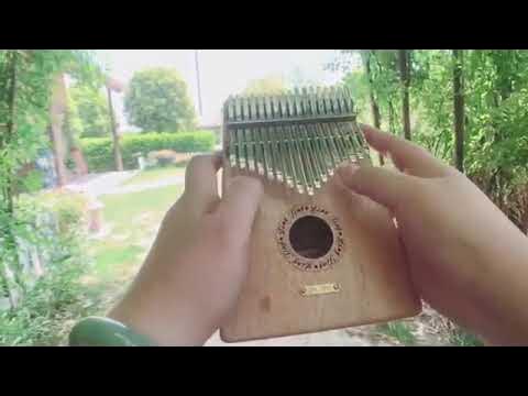 Jouer de la KALIMBA, c'est facile - Des sons intuitifs pour se détendre/  s'endormir 