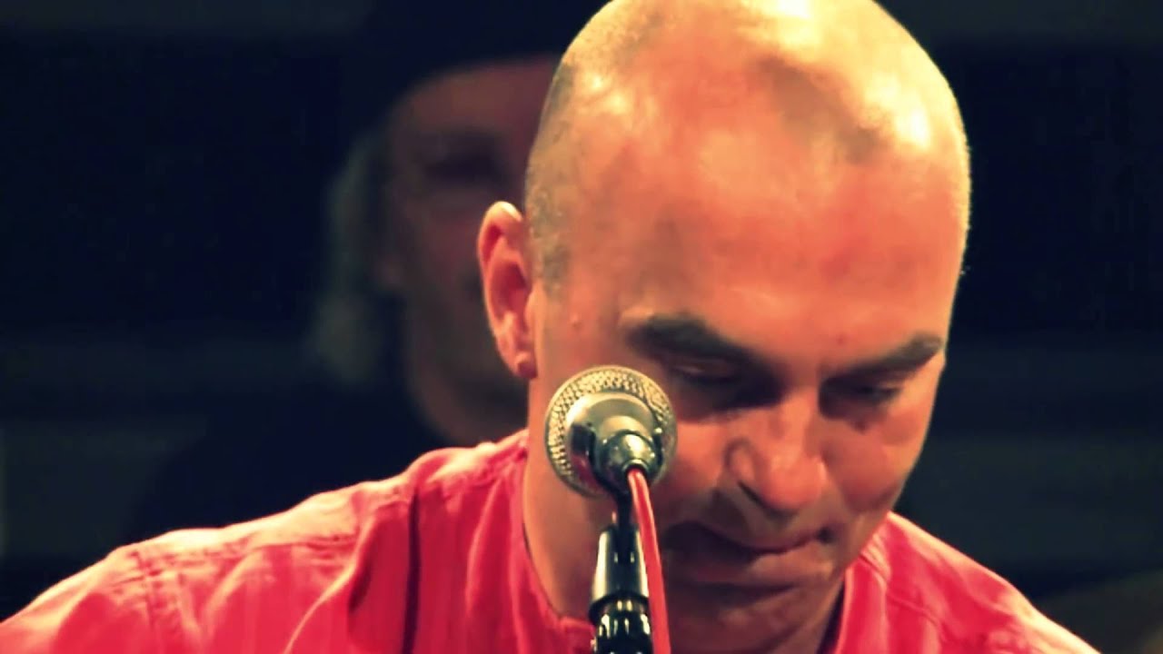 MOSTAR SEVDAH REUNION - Mene majka jednu ima (LIVE in Warsaw)