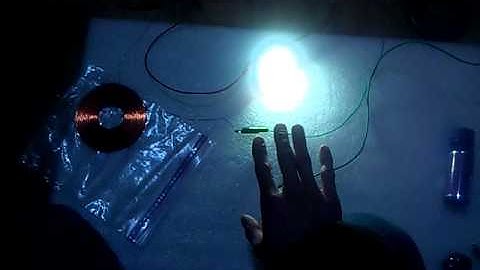 Radiant Oscillator Circuit: 0 Amps @ 12 Volts = Huge Light Part 2/