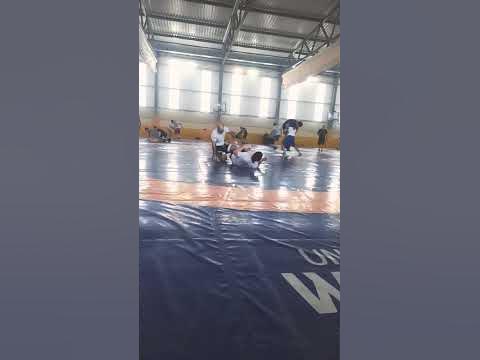 Академия борьбы - YouTube