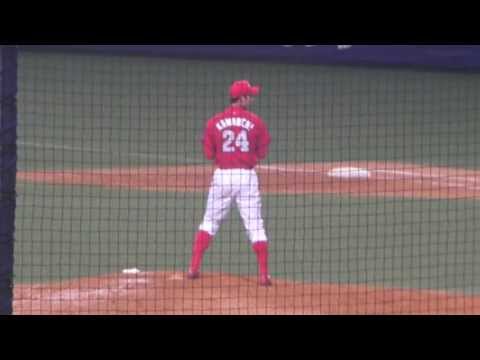 広島カープ　河内のピッチング_2013041401
