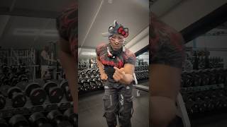 Day 20 of maxing out my followers body weight UwU