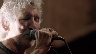 THE LAST REFUGEE - ROGER WATERS - US + THEM