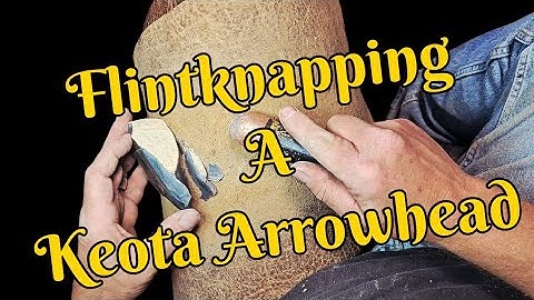 Flintknapping A Keota Arrowhead From A Georgetown Chunk.