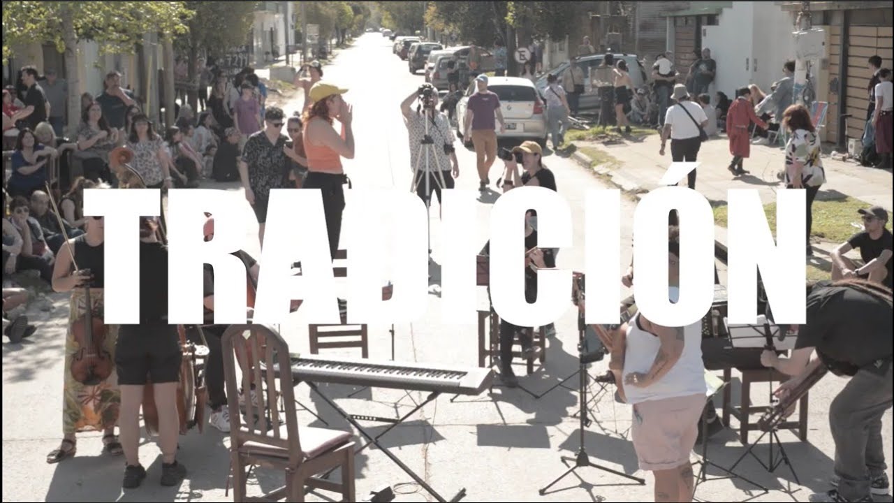 TRADICIÓN /  MOCCHI y NOELIA SINKUNAS orquesta (de Unión y Perseverancia)