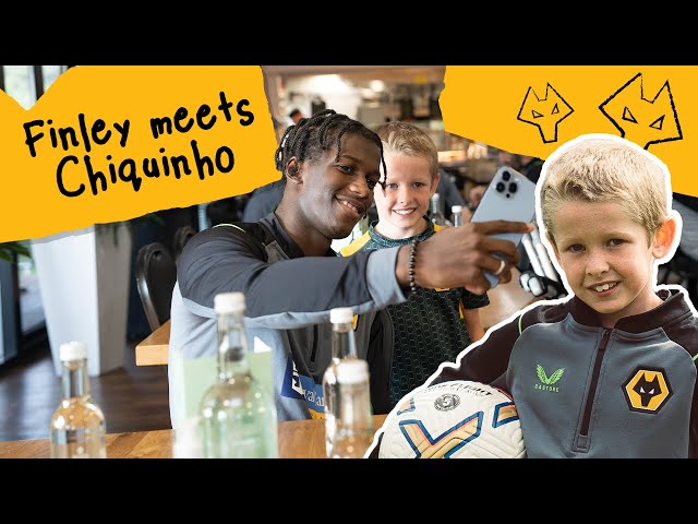 Finley meets his hero! | Chiquinho surprises his biggest fan