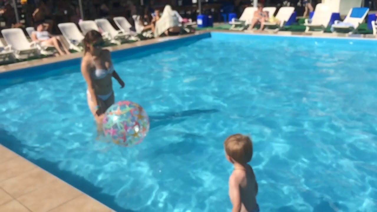 Аквапарк в белой глине Аквапарк в белой глине