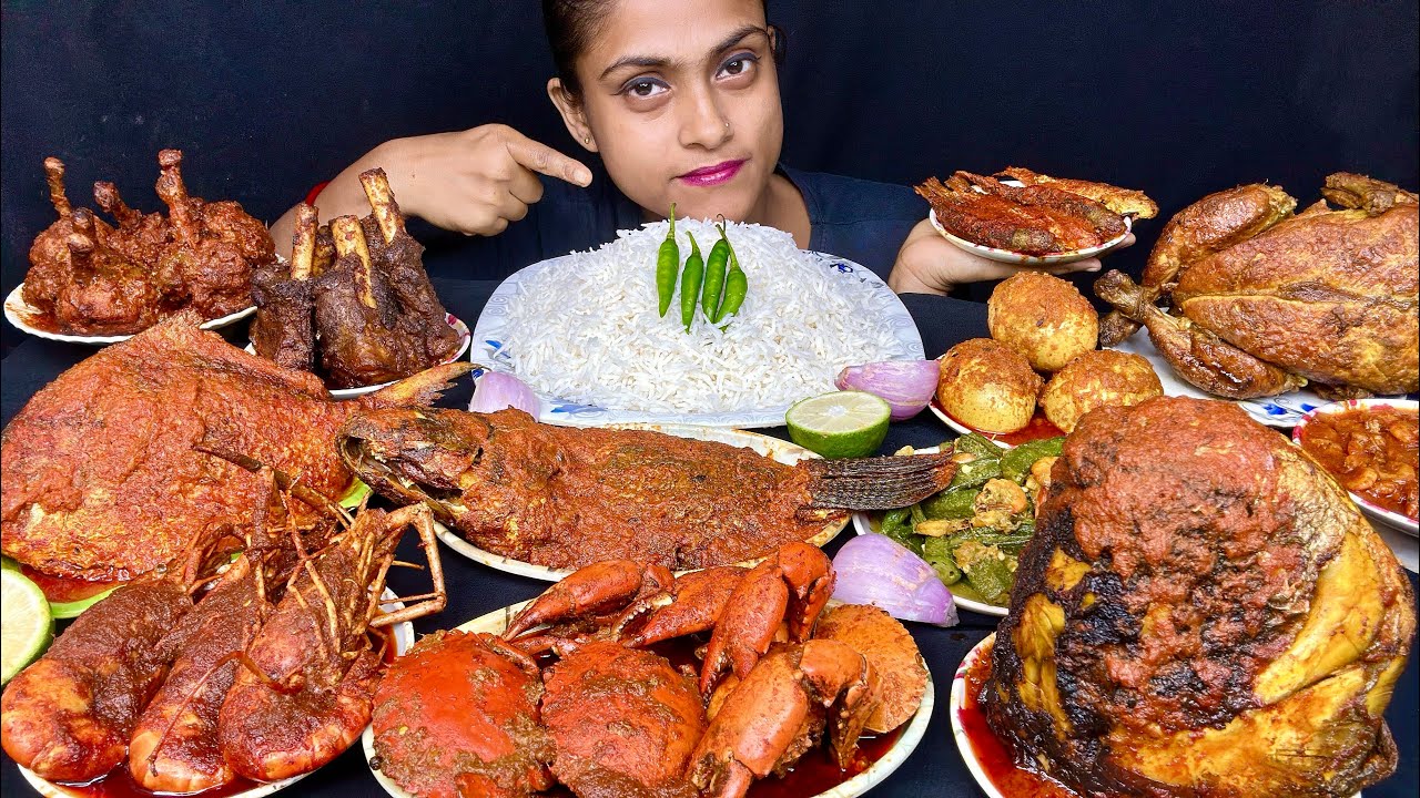 Fish Head Curry Crab Curry Prawn Curry Pomfret Fish Curry Mutton Curry Egg Curry LolipopCurryEating 