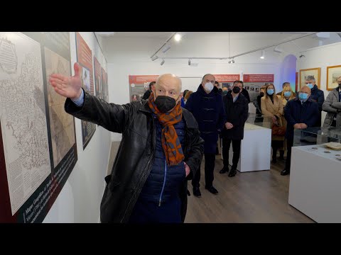 Villafranca inaugura la exposición conmemorativa de la Provincia del Bierzo
