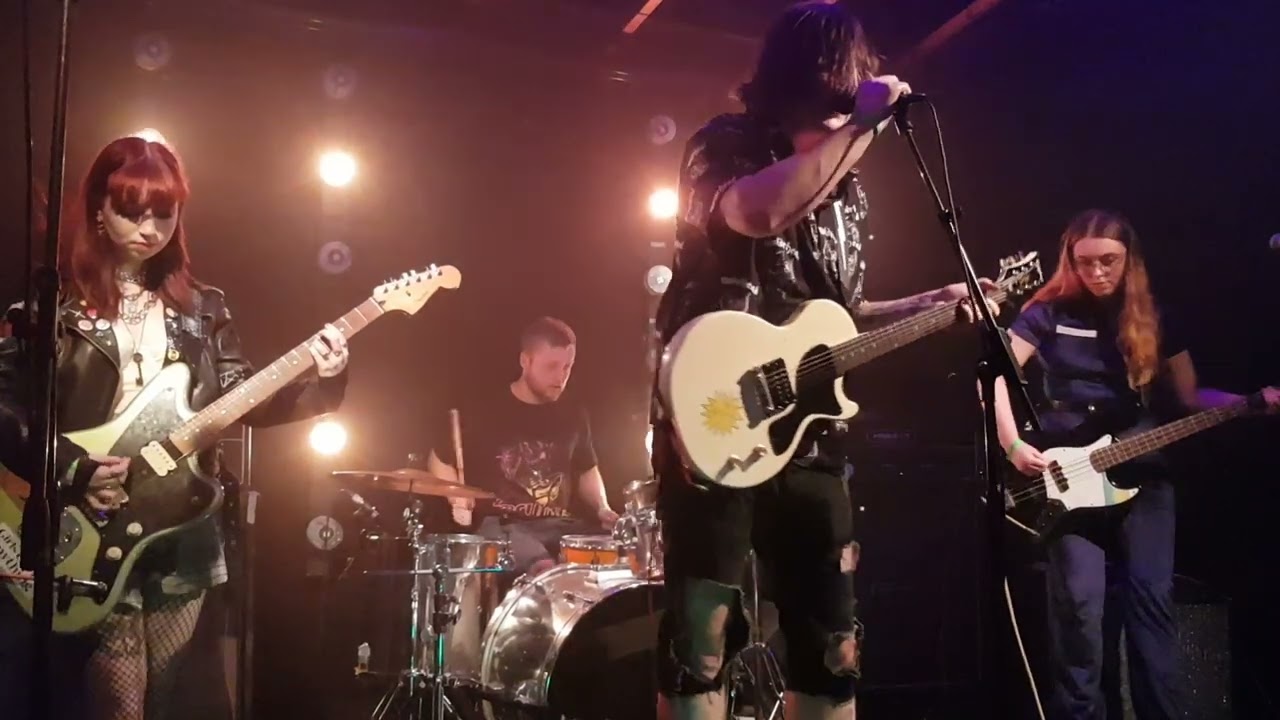 Obejrzyj THUNDER AND THE GIANTS - Hellhole Roller Coaster (CRAPFEST 2022) w YouTube Obejrzyj THUNDER AND THE GIANTS - Hellhole Roller Coaster (CRAPFEST 2022) w YouTube