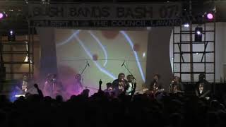 Wild Desert Band - Mama, Papangku Ngayunya Kuruwatjanu