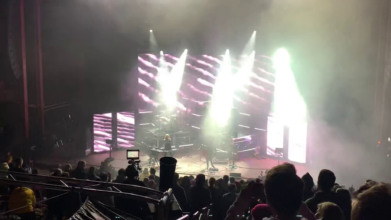 Bob Moses Red Rocks Bob Moses prodigy’s cover red rocks 10/3/19 - YouTube