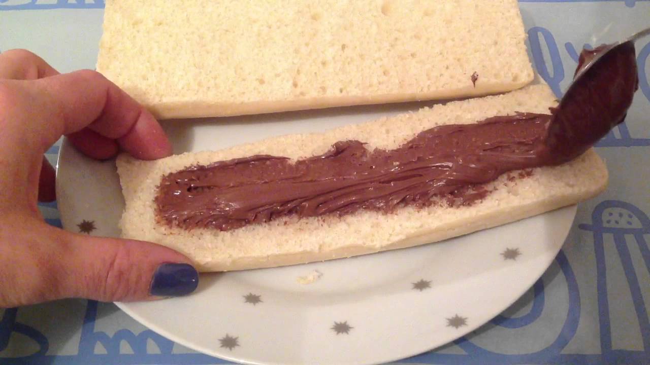 Faire des paninis sucrés banane nutella - Recette panini dessert - YouTube