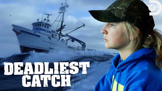 Sig's Daughter Takes Charge | Deadliest Catch | Discovery by Discovery 53,537 views 2 weeks ago 11 minutes, 32 seconds