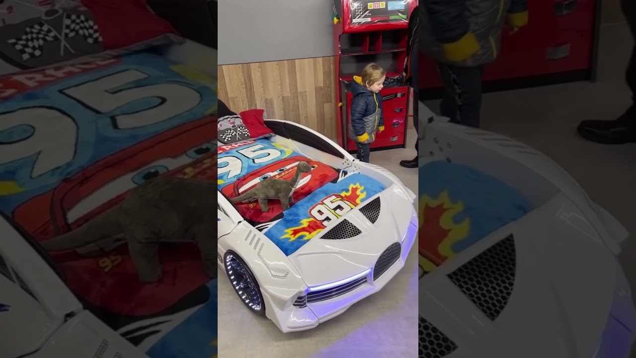 AERO EXTREME Race Car Bed Video