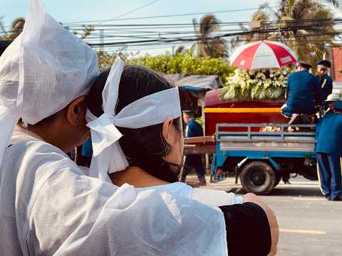 Lần Cuối Đưa Bà Về Quê (Tập 2)