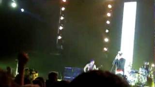 RHCP - Monarchy Of Roses / Can't Stop - LIVE