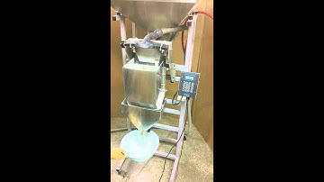 Agricultural Chemical Filling Machine: Logical Machines Model S-4 running 250g BSA