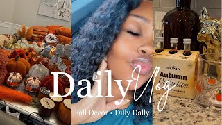 VLOG | Decorating for Fall 🍂🍁, MAC lipstick sale 💄, Dilly Dally 🛍️