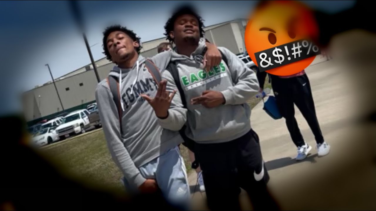 Guarda Daveo X LUH TREY - Youn Know Me (OFFICIAL AUDIO) su YouTube Guarda Daveo X LUH TREY - Youn Know Me (OFFICIAL AUDIO) su YouTube