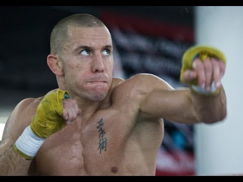 Georges St-Pierre prepares for Carlos Condit