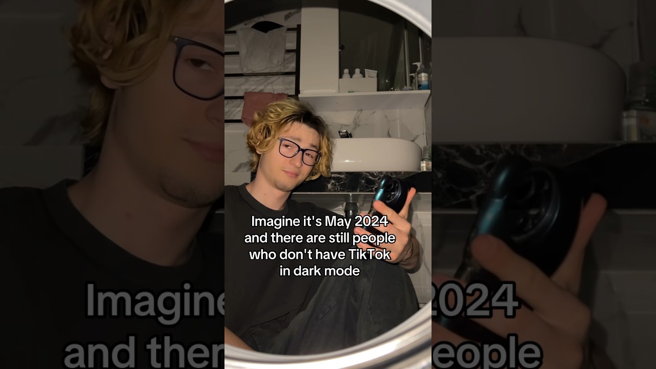 TikTok in Dark Mode😳