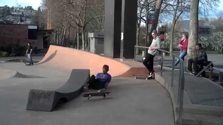 Aris Williams Skating SeaSk8 Mani Day Raw Footage ...