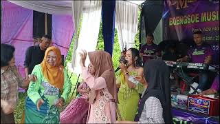 Malong - Voc : Inka Granat (Boengsoe Musik) - (Granat Team) #bajidor #dangdut #sumedang #hiburan