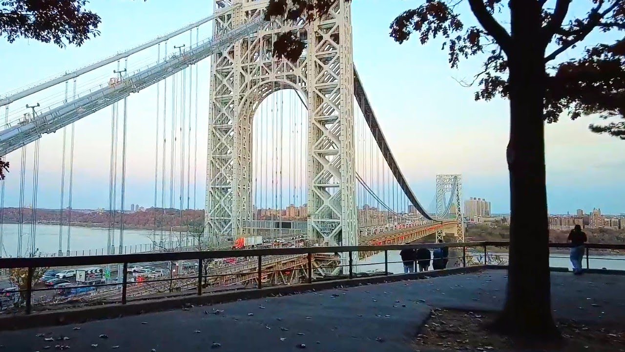 Evening walk in Fort Lee Historic Park in the Palisades Interstate Park in Fort Lee, New Jersey, USA