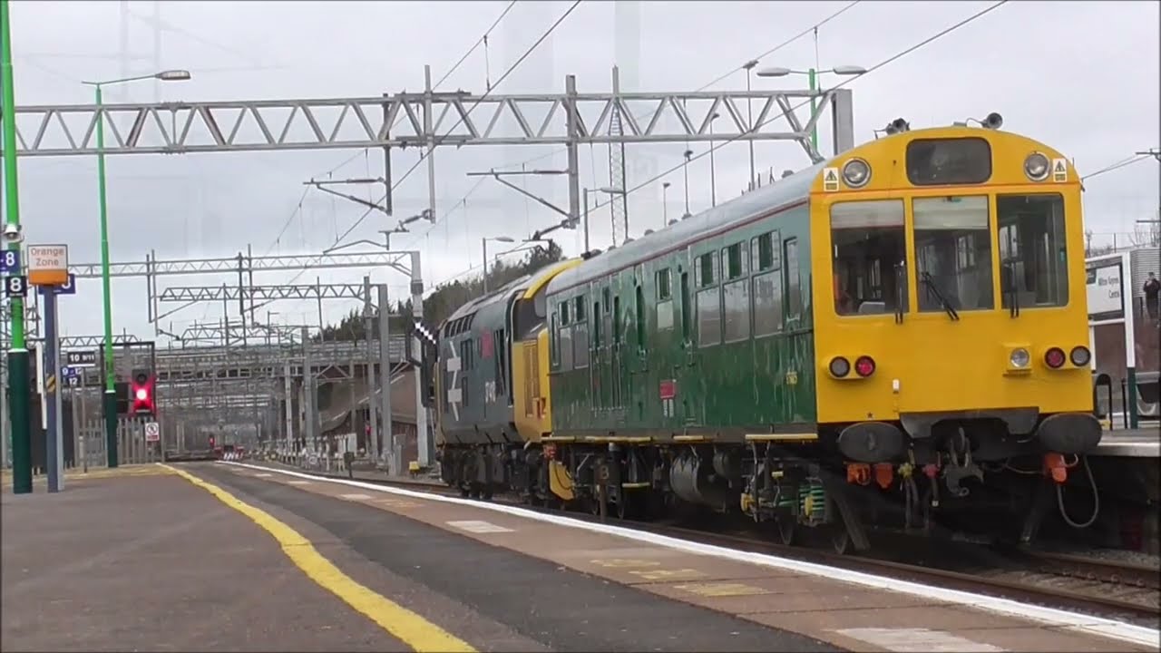 37418 with Inspection Saloon 'Caroline' in Milton Keynes 01/02/23