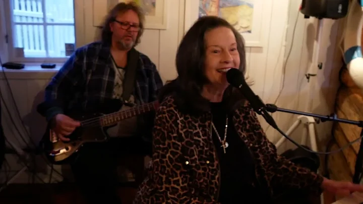 Linda Gail Lewis - Whole Lotta Shakin' Going on + Great Balls of Fire - Schulestedet - 15.04.22