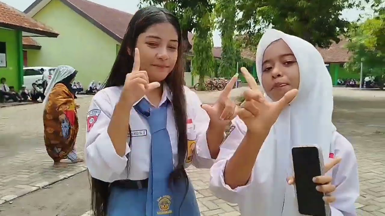 Drama Teatrikal peringatan Hari Guru tahun 2024 dengan Judul  SEMANGAT MERAH PUTIH GURU KU