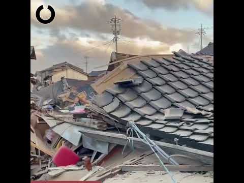 Мощные землетрясения и цунами в Японии