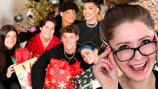 Best Friends Buy Each Other Gifts Reaction! (ft. James, Larray, Charli, Dixie, Noah and Chase)