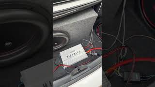 Audiopipe 15" Woofer 2800 W Max Quad Stack, 250 Oz Mag, Dual 2 Ohm Hifonix Brutus 1900.1d monoblock