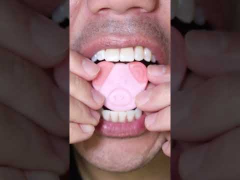 ASMR Marks & Spencer Percy Pig | Well liked for decades - Soft fruit flavor Gummy #DoctorTristanPeh